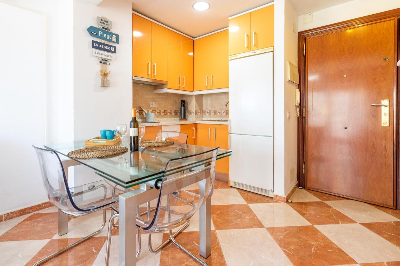 Sunny Seaside Apartment Arroyo De La Miel Buitenkant foto