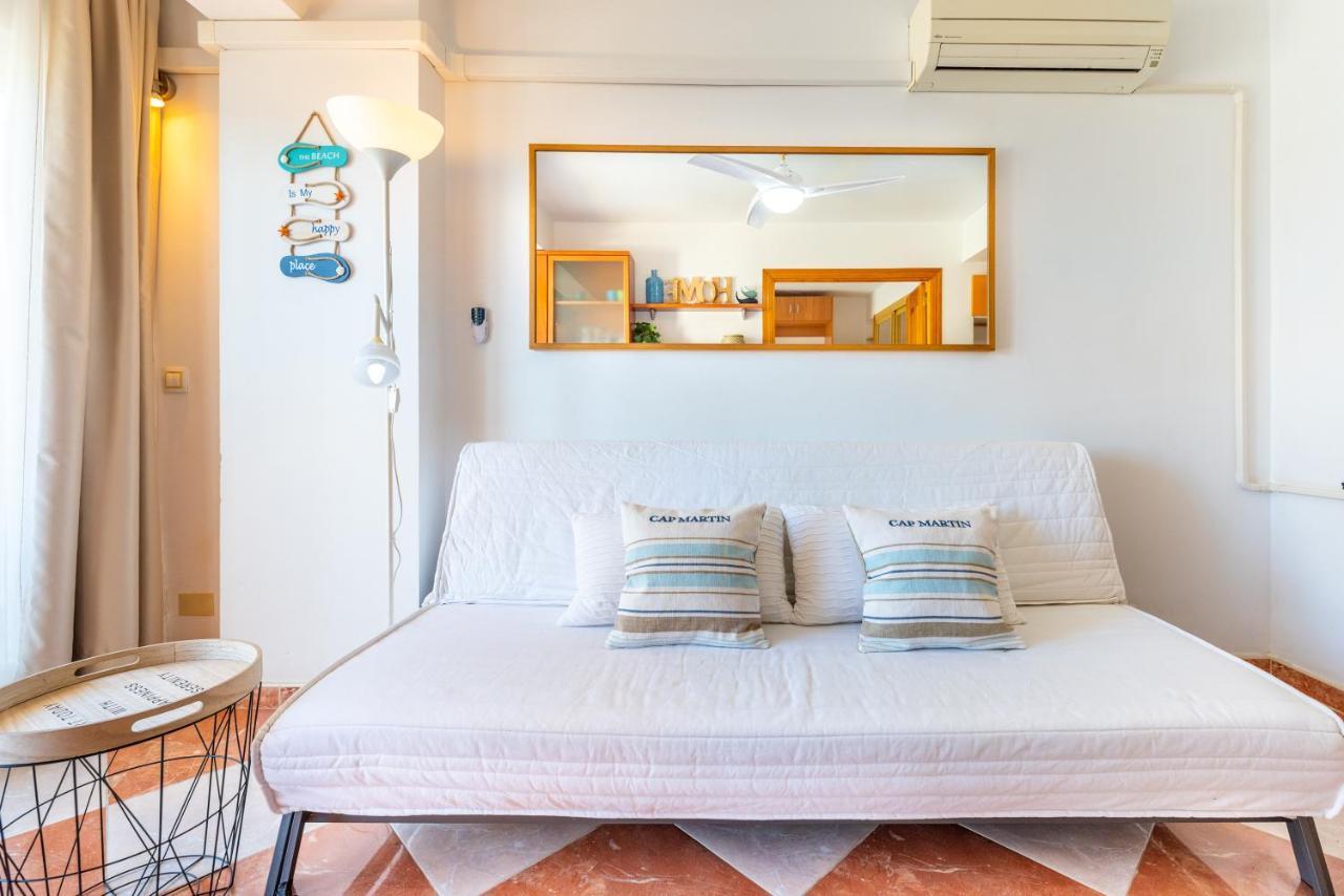 Sunny Seaside Apartment Arroyo De La Miel Buitenkant foto