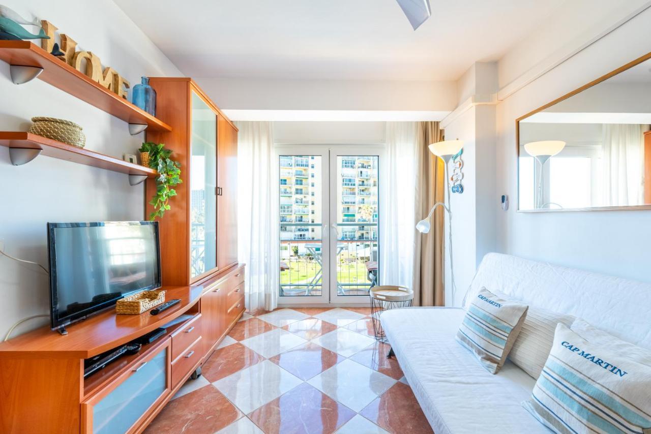 Sunny Seaside Apartment Arroyo De La Miel Buitenkant foto