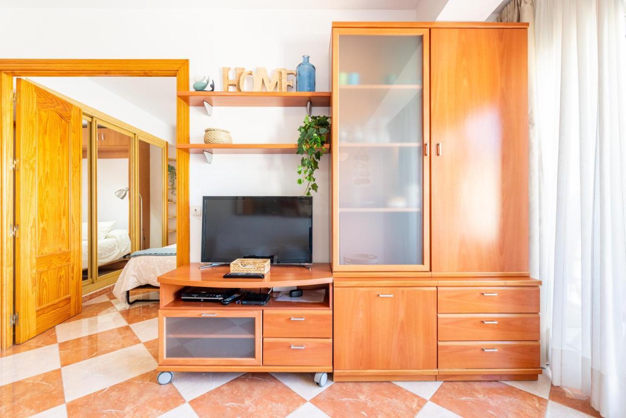 Sunny Seaside Apartment Arroyo De La Miel Buitenkant foto