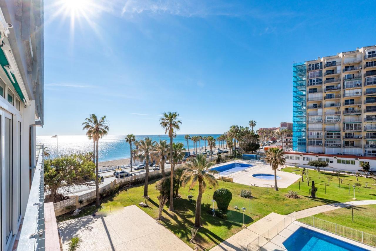 Sunny Seaside Apartment Arroyo De La Miel Buitenkant foto