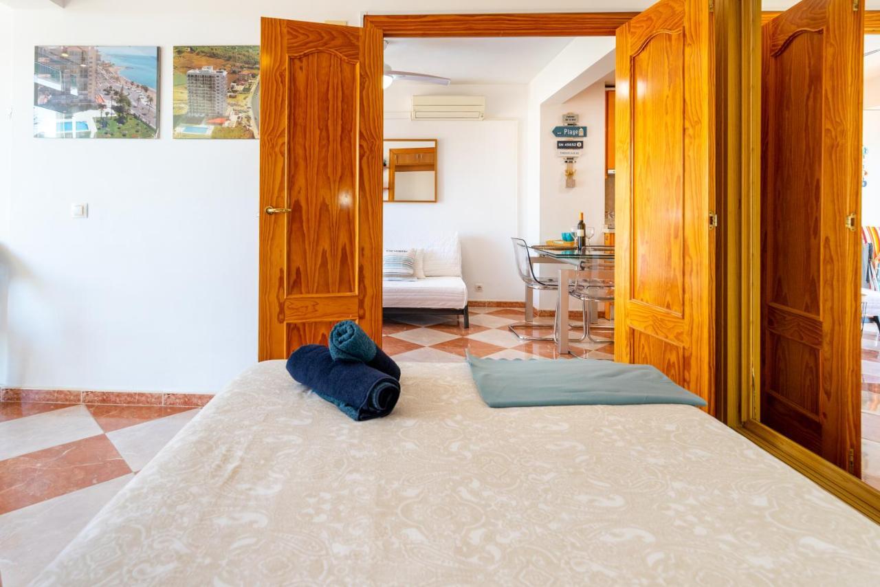 Sunny Seaside Apartment Arroyo De La Miel Buitenkant foto